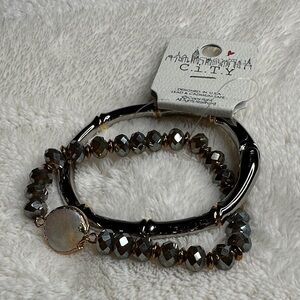 C.i.T.Y Bracelet Set of 2 - 1 Hinged and 1Strechy Silver Gold & Grey Details NWT